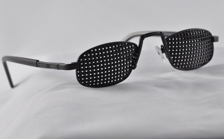 Reading Pyramid Glasses - Canada