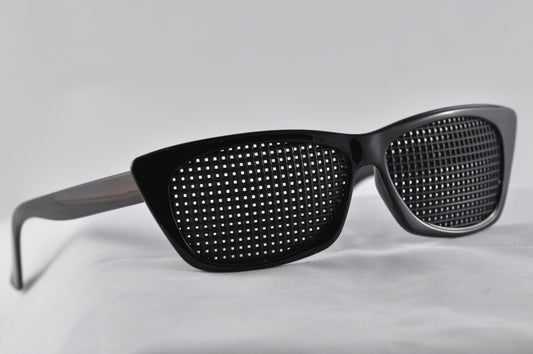 Black Pyramid Glasses - Canada