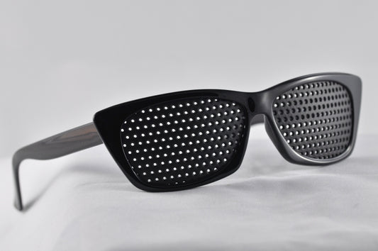 Black Pinhole Glasses - Canada